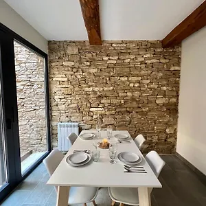 https://nou-allotjament-rural-cal-teca.catalonia-hotels.com