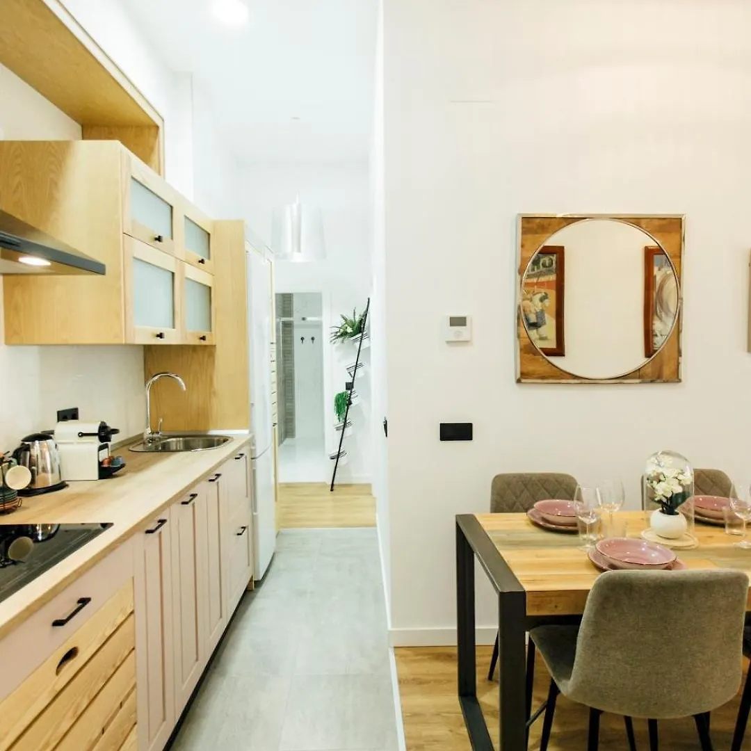 Apartamento Modern With Seasonal Swimming Pool- 1Bd 1Bth- Goyeneta Sevilla 0*,  España